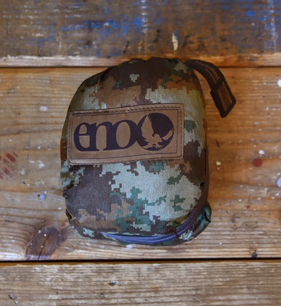 【eno】イーノ Camonest "Camo"