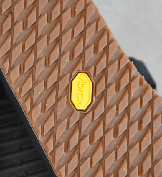 ★40%off 【freewaters】フリーウォータース men's Treeline Sport "Black"