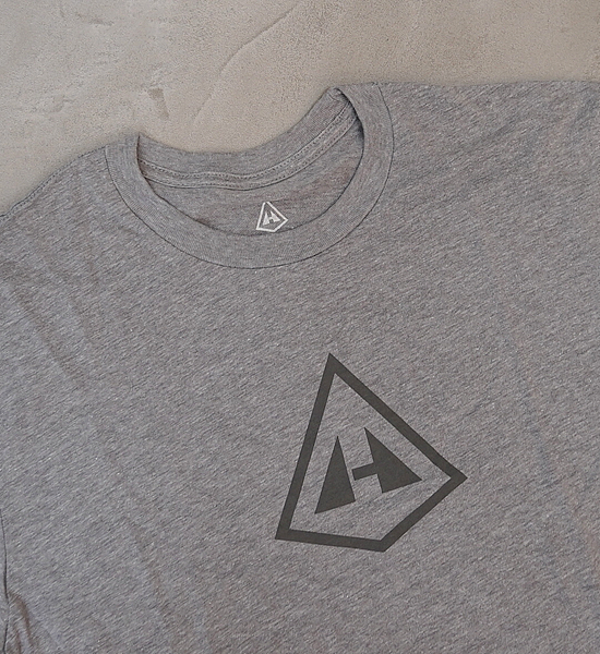 【Hyperlite Mountain Gear】ハイパーライトマウンテンギア Tonal Pyramid Tee ”4Color” ※ネコポス可