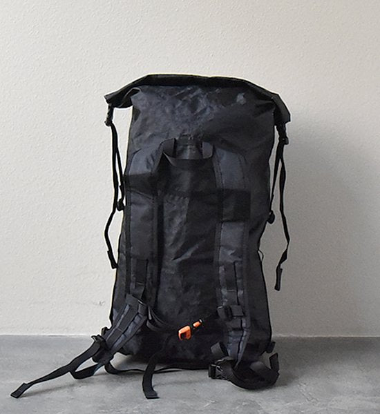 【Hyperlite Mountain Gear】ハイパーライトマウンテンギア  1800(30L) Summit Pack ”Black”