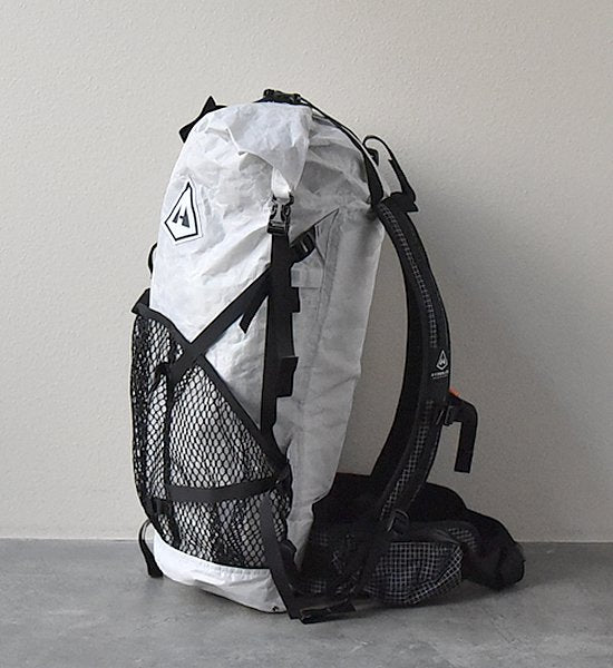 【Hyperlite Mountain Gear】ハイパーライトマウンテンギア  2400(40L) Windrider Pack ”White”