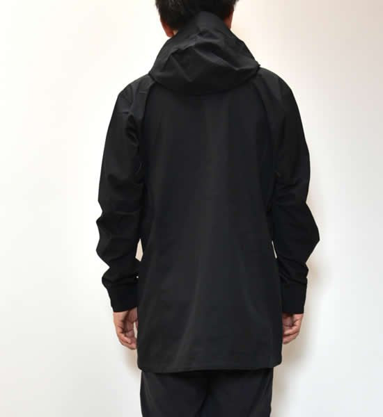 【HOUDINI】フーディニ men's Leeward Jacket "True Black"