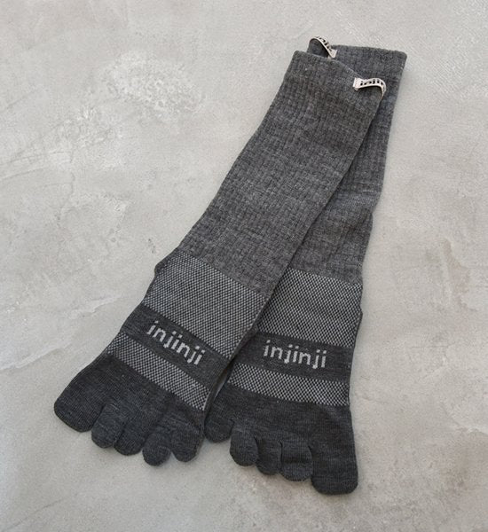 【injinji】インジンジ Outdoor Midweight Crew NuWool "Charcoal" ※ネコポス可