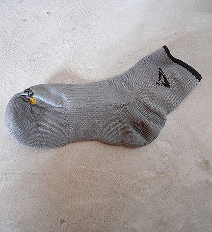 【drymax】ドライマックス Trail Running 1/4 Crew "Dark Gray×Black" ※ネコポス可