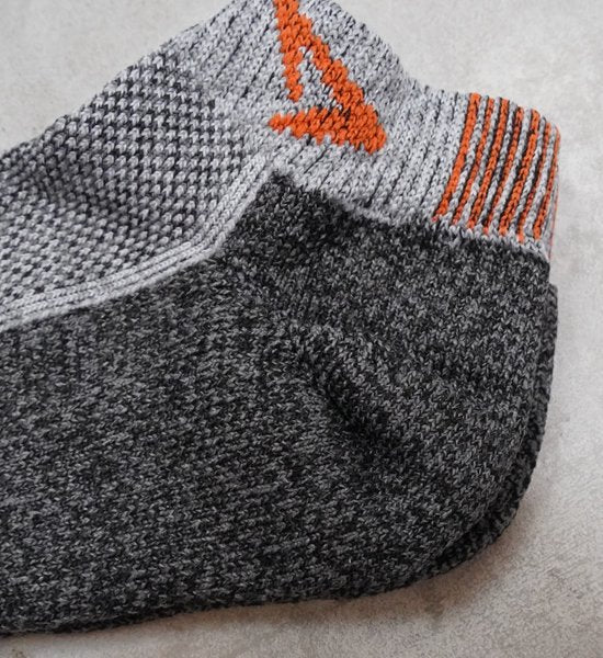 【drymax】ドライマックス Extra Protection Running Mini Crew "Heathered Gray×Graphite×Orange" ※ネコポス可