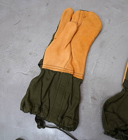 【Military】Dead Stock Trigger Mitten w/Liner "Olive"