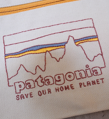 【patagonia】パタゴニア Zippered Pouch ”4Color” ※ネコポス可