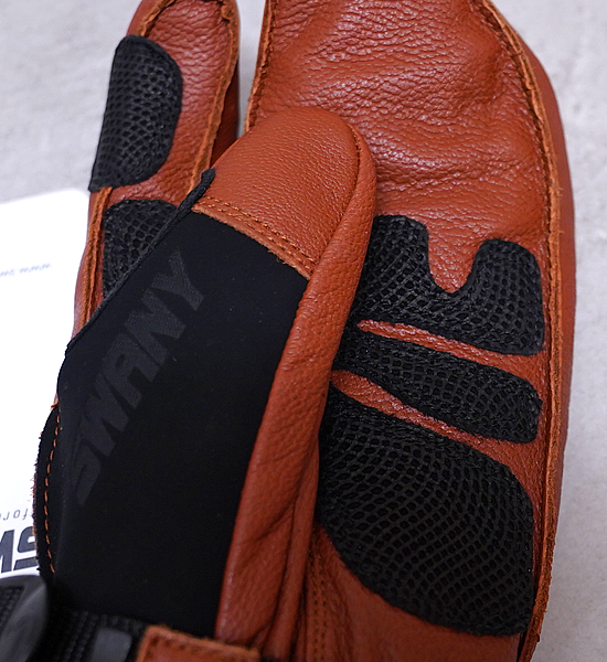 ★30%off【SWANY】スワニー Women's 970 GTX 3 Finger Mitt "BK×CRM"