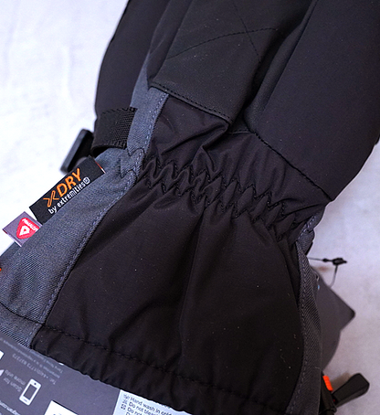 【extremities】エクストリミティーズ Torres Peak Glove "Gray×Black"