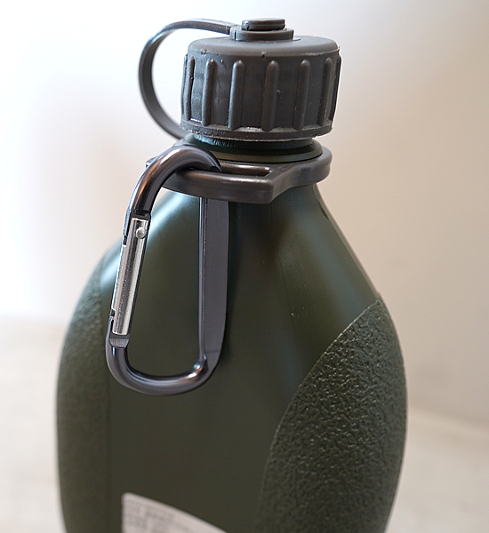 【WILDO】ウィルドゥ Hiker Bottle "Olive"