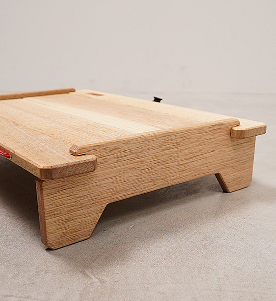 【Peregrine】ペレグリン Armadillo Table "Nat×Red"