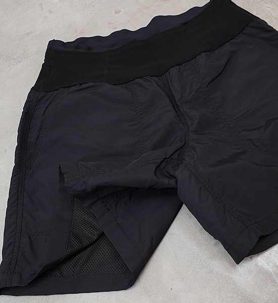 【THE NORTH FACE】ザノースフェイス women's Free Run Short "2Color" ※ネコポス可