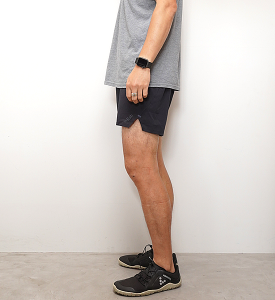 【Rab】ラブ men's Talus Ultra Shorts "Ebony" ※ネコポス可