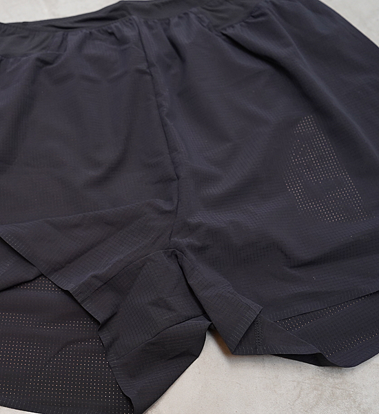 【Rab】ラブ men's Talus Ultra Shorts "Ebony" ※ネコポス可