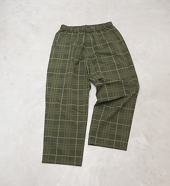 ★30%off【nanamica】ナナミカ men's ALPHADRY Wide Easy Pants "Khaki"