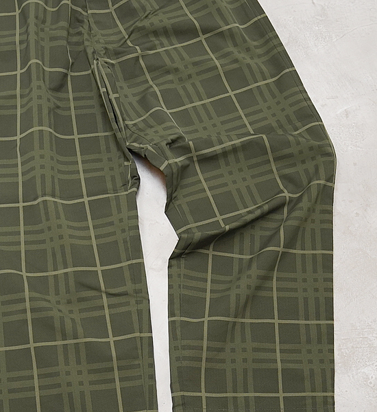 ★30%off【nanamica】ナナミカ men's ALPHADRY Wide Easy Pants "Khaki"