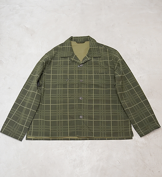 ★30%off【nanamica】ナナミカ men's ALPHADRY Shirt Jacket "Khaki"