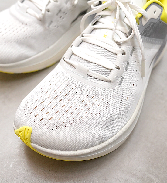 【ALTRA】アルトラ women's Vanish Tempo "Gray×Yellow"