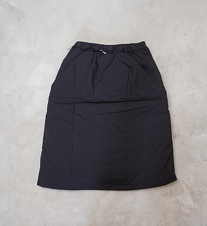 ★30%off 【and wander】アンドワンダー women's top fleecel skirt "Black"