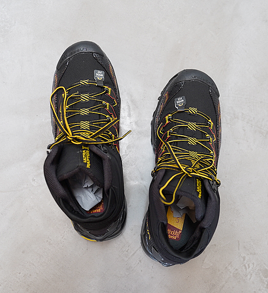 【LA SPORTIVA】ラ・スポルティバ Ultra Raptor �U Mid GTX Wide ”Black×Yellow”