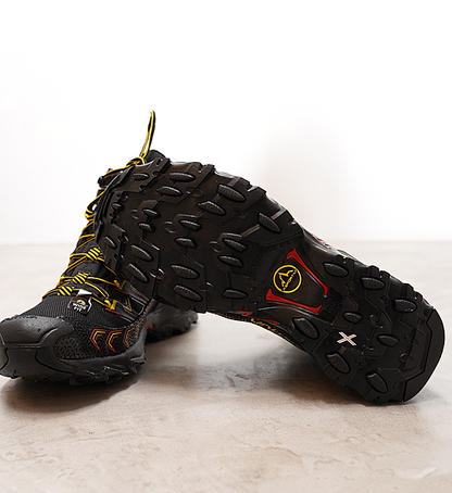 【LA SPORTIVA】ラ・スポルティバ Ultra Raptor �U Mid GTX Wide ”Black×Yellow”