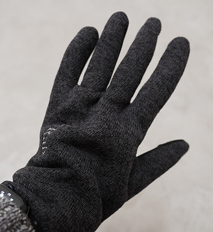 【Rab】ラブ men's Quest Infinium Gloves "Anthracite"