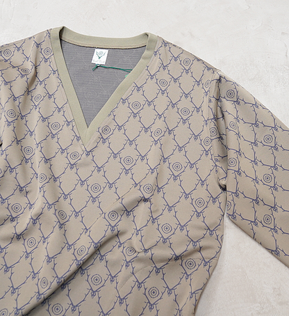 【South2 West8】サウスツーウエストエイト String V Neck Shirt-Poly Jq./Skull&Target "Khaki"