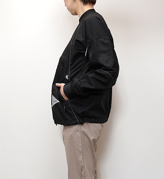 【and wander】アンドワンダー women's breath rip pullover jacket "Black"