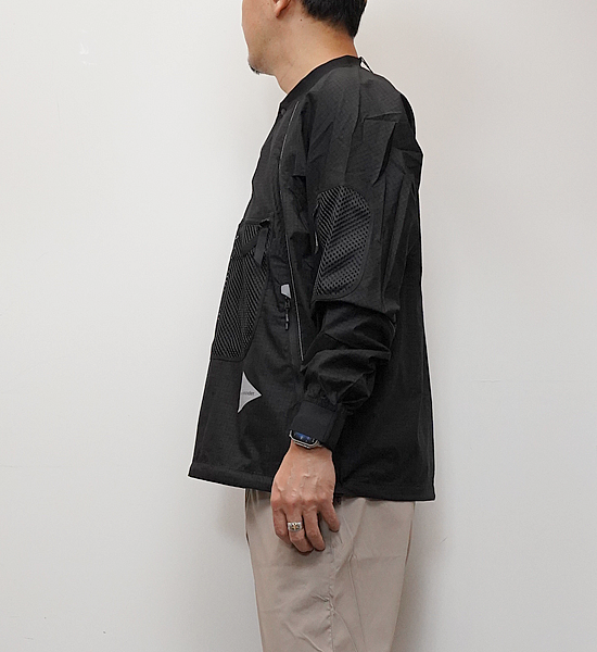 【and wander】アンドワンダー men's breath rip pullover jacket "Black"