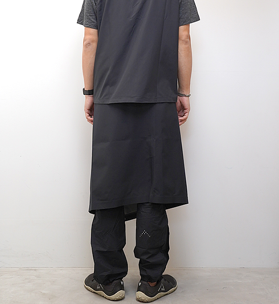 【HOUDINI】フーディニ unisex The Square "True Black"