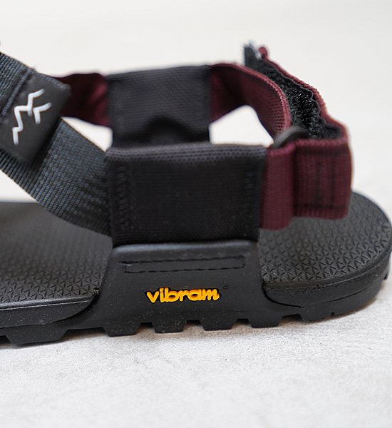 【BEDROCK SANDALS】ベッドロックサンダル Cairn Adventure Sandal "3Color"