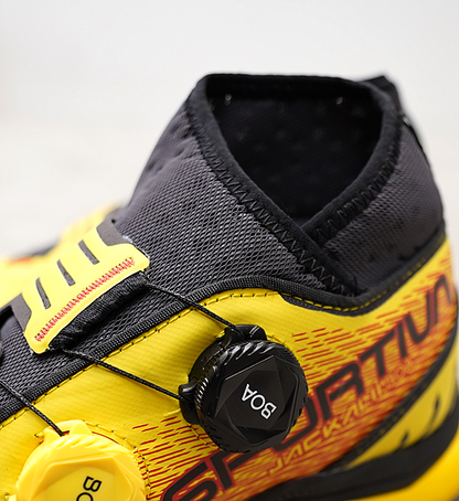 【LA SPORTIVA】ラ・スポルティバ Jackal �U Boa ”Yellow×Black”