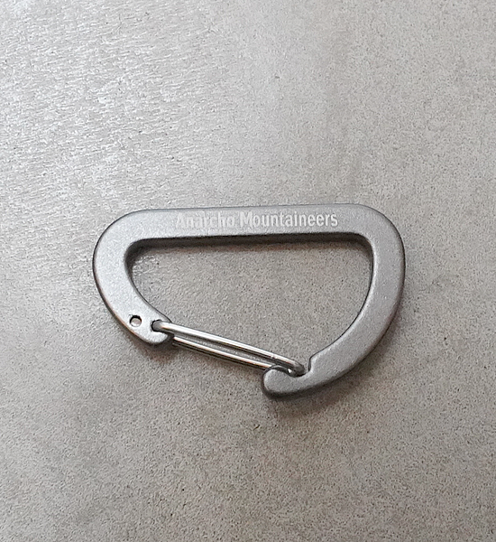 【Mountain Research】マウンテンリサーチ Mini Carabiners "アルマイト・ステルスブラック" ※ネコポス可