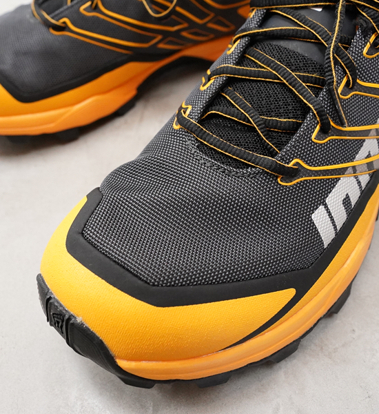 【inov-8】イノヴェイト men's X-Talon Ultra 260 "Black×Gold"