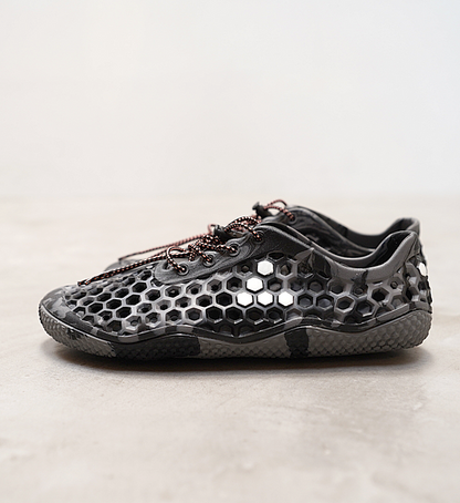 【VIVOBAREFOOT】ヴィヴォ ベアフット men's Ultra �V "Obsidian×Gray"