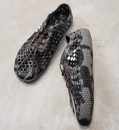 【VIVOBAREFOOT】ヴィヴォ ベアフット men's Ultra �V "Obsidian×Gray"