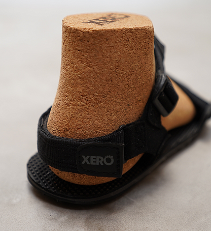 【ZERO SHOES】ゼロシューズ women's Naboso Trail "Coal Black"