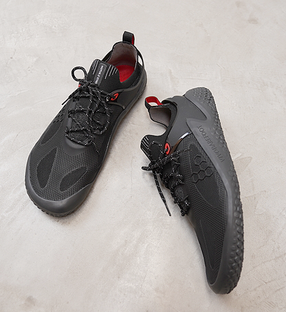 ★30%off 【VIVOBAREFOOT】ヴィヴォ ベアフット men's Motus Strength JJF "Obsidian×Dark Shadow"