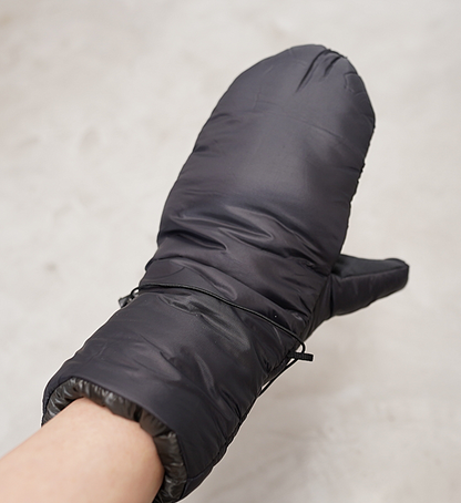 【ENLIGHTENED EQUIPMENT】エンライテンドイクイップメント Torrid Mitts ”Black×Charcoal”