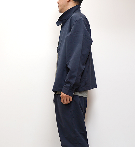 【nanamica】ナナミカ men's ALPHADRY Crew Jacket "Navy"