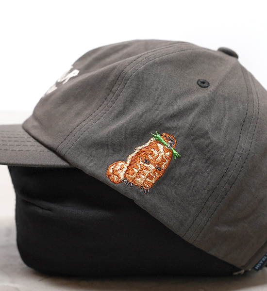 【HIKER TRASH】ハイカートラッシュ Respect Neighbours Cap "3Color"