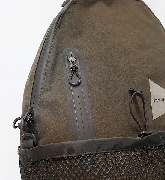 【and wander】アンドワンダー PE/CO 20L daypack "2Color"