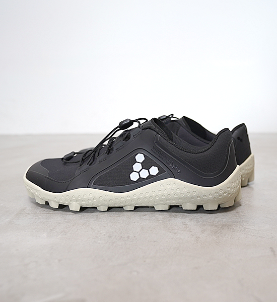 【VIVOBAREFOOT】ヴィヴォ ベアフット men's Primus Trail �V All Weather SG "Obsidian"