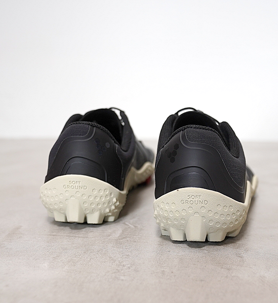 【VIVOBAREFOOT】ヴィヴォ ベアフット men's Primus Trail �V All Weather SG "Obsidian"