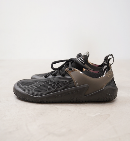 【VIVOBAREFOOT】ヴィヴォ ベアフット men's Motus Strength "Obsidian"