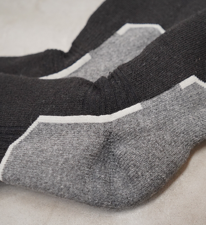 【ACLIMA】 アクリマ unisex WarmWool Socks "Jet Black"