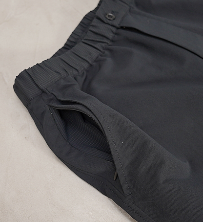 【nanamica】ナナミカ men's ALPHADRY Wide Easy Pants "Black"