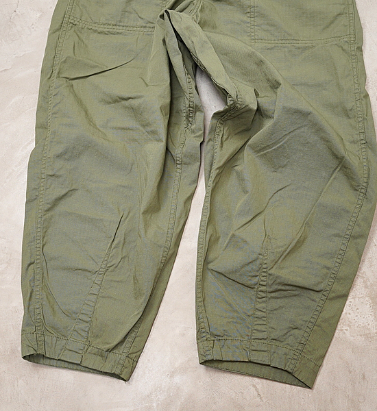 【THE NORTH FACE PURPLE LABEL】ノースフェイスパープルレーベル women's Ripstop Wide Cropped Field Pants "Olive Drab"