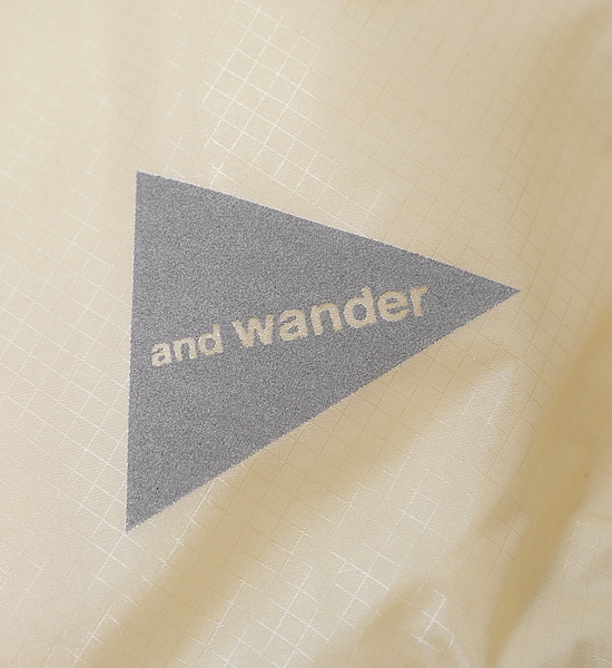 【and wander】アンドワンダー sil sacoche "3Color"