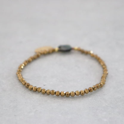 【Lovely Zoo】ブラックシェル×ゴールドヘマタイト ブレスレット